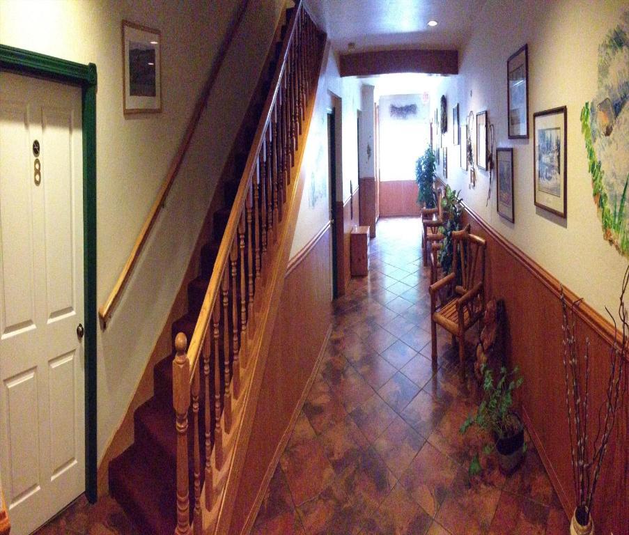 Strawberry Inn Экстерьер фото