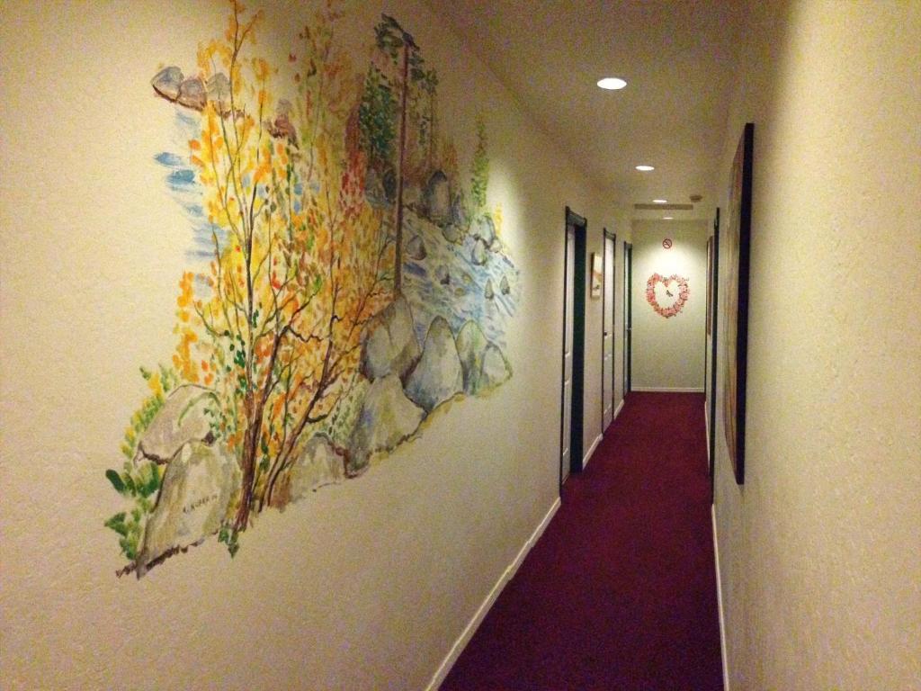 Strawberry Inn Экстерьер фото
