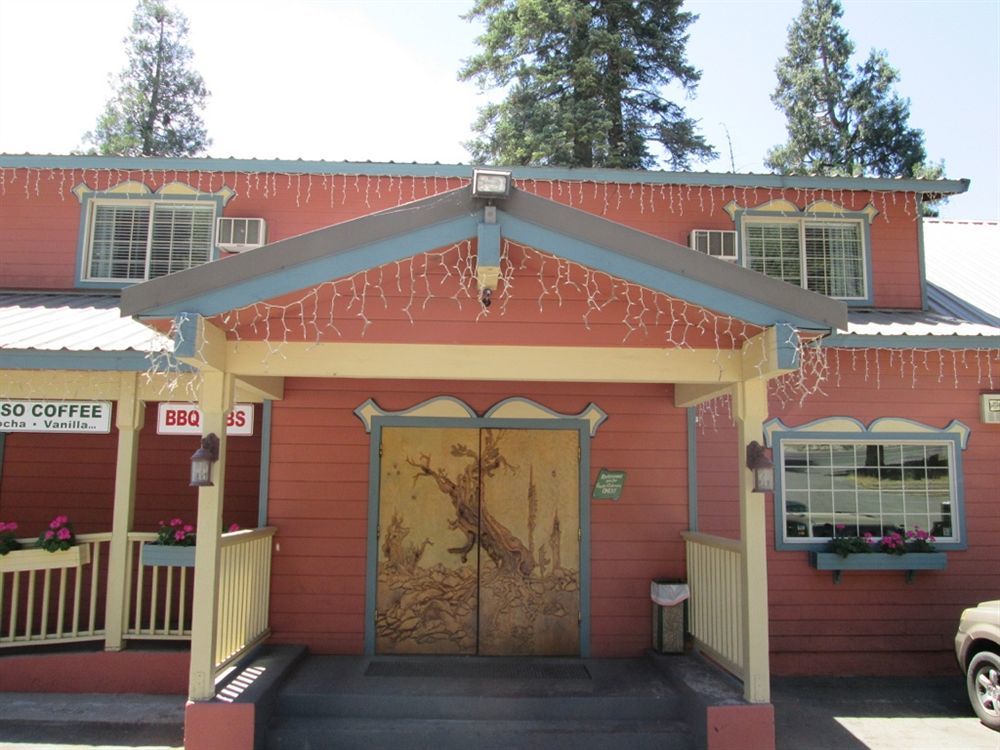 Strawberry Inn Экстерьер фото